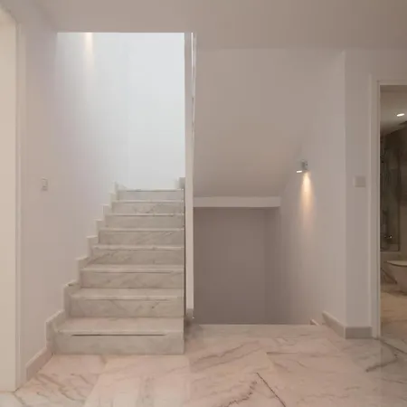 Villa Avalon 1 11