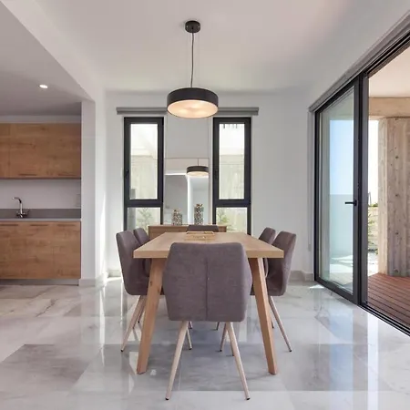Villa Avalon 1 11